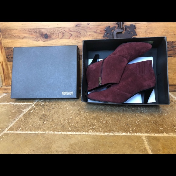 Kenneth Cole Reaction Bootie - Picture 2 of 5
